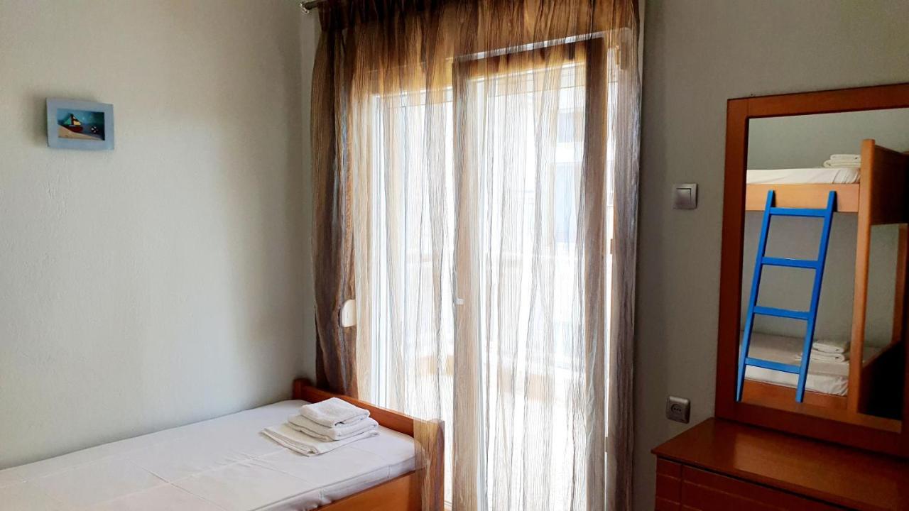 Seaside Luxury Suites By Sarigianni Paralía Eksteriør billede