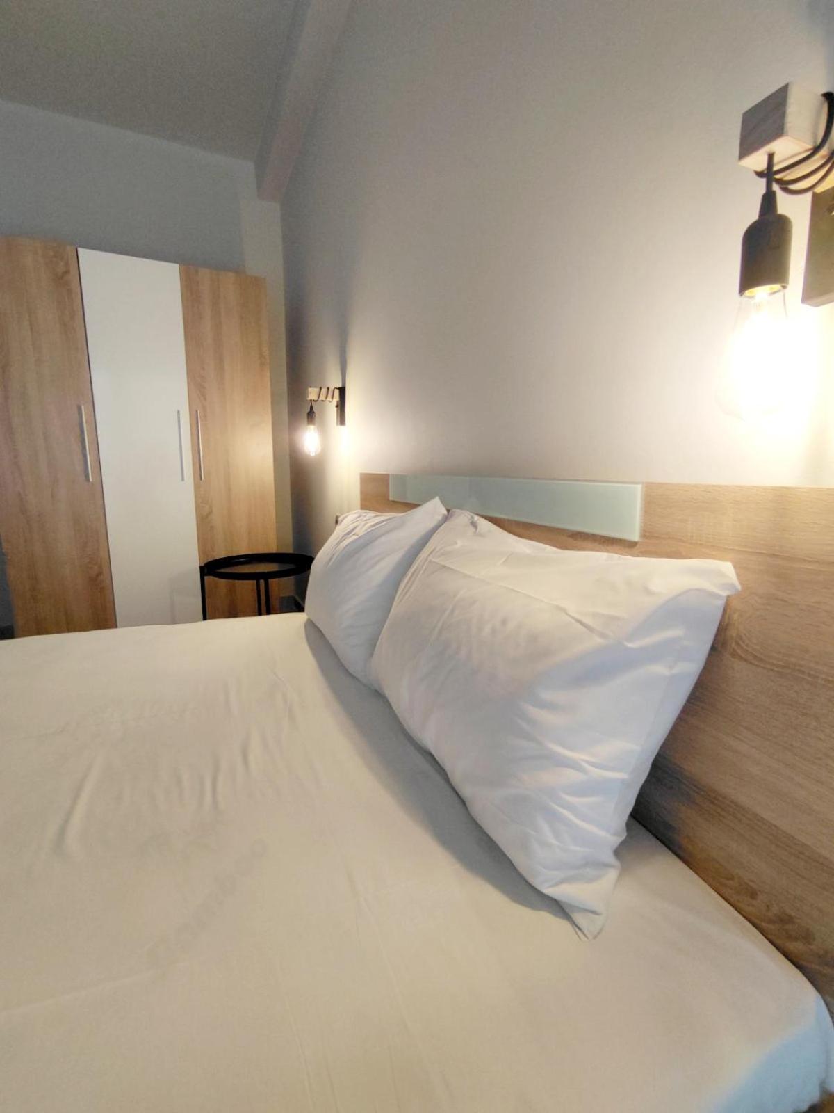 Seaside Luxury Suites By Sarigianni Paralía Eksteriør billede